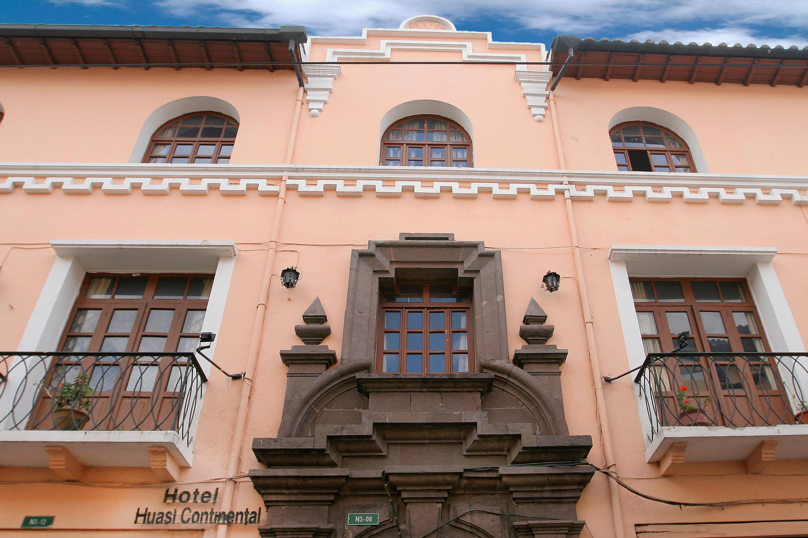 Hotel Huasi Continental Quito Exterior foto